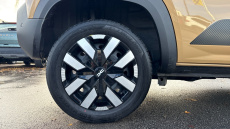 Dacia Spring 27kWh Expression 65 48kW 5dr Auto Electric Hatchback